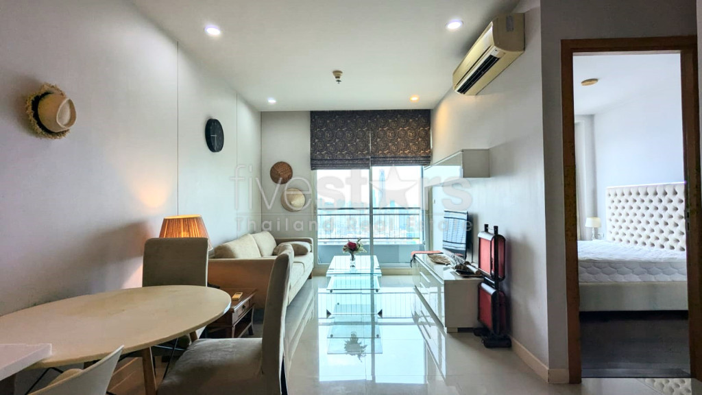 Bel appartement 1 chambre haut en étage quartier Nana/Petchaburi, photo 3