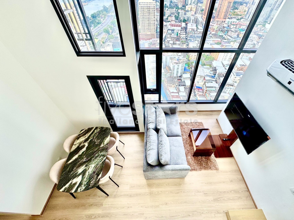Superbe Duplex 2 Chambres + 1 Bureau à Louer près du MRT Queen Sirikit, photo 6