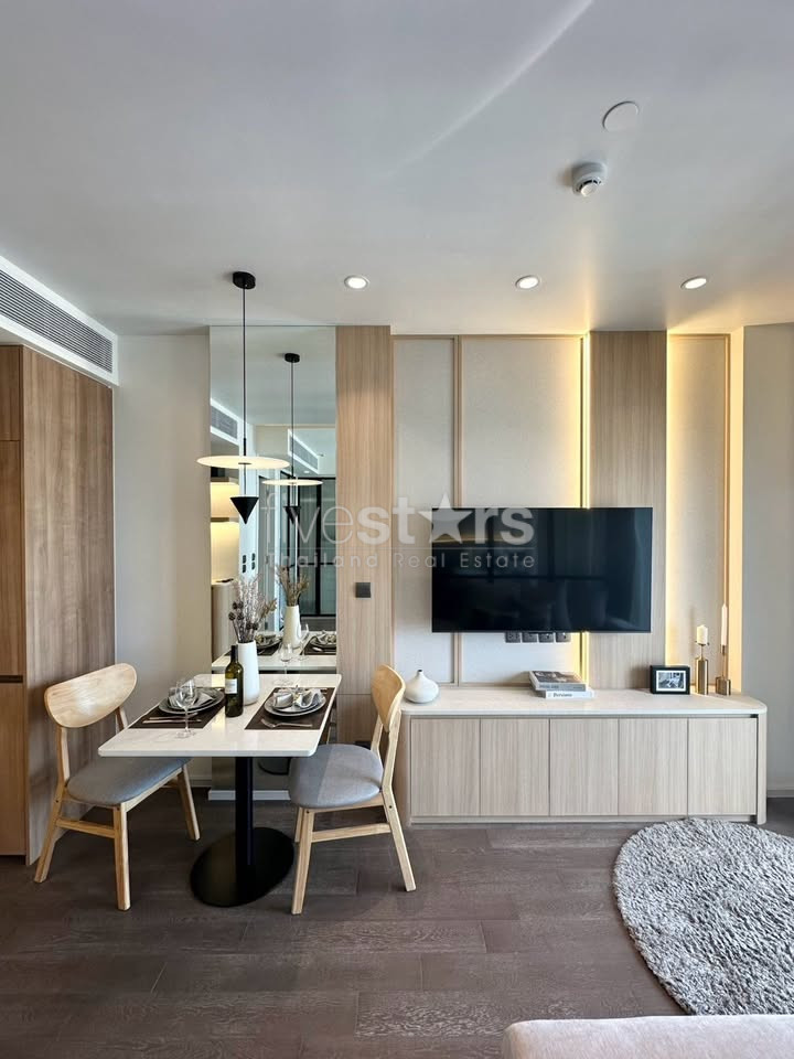 Appartement de 1 chambre à louer dans un immeuble de standing à Asoke, photo 2