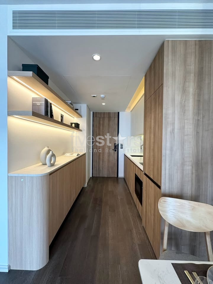 Appartement de 1 chambre à louer dans un immeuble de standing à Asoke, photo 4