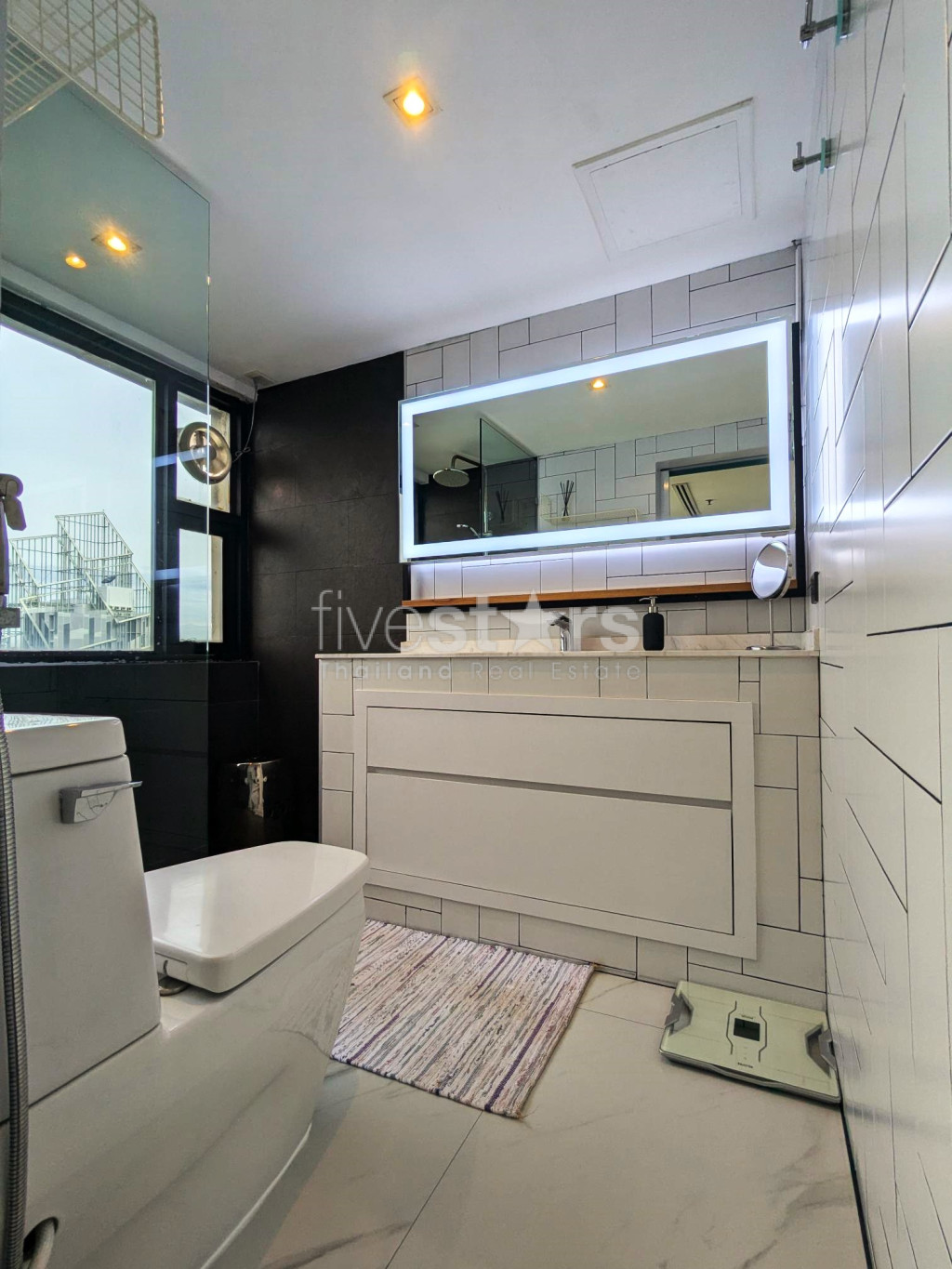 Magnifique penthouse duplex de 2 chambres + bureau à louer proche du BTS Nana, photo 13