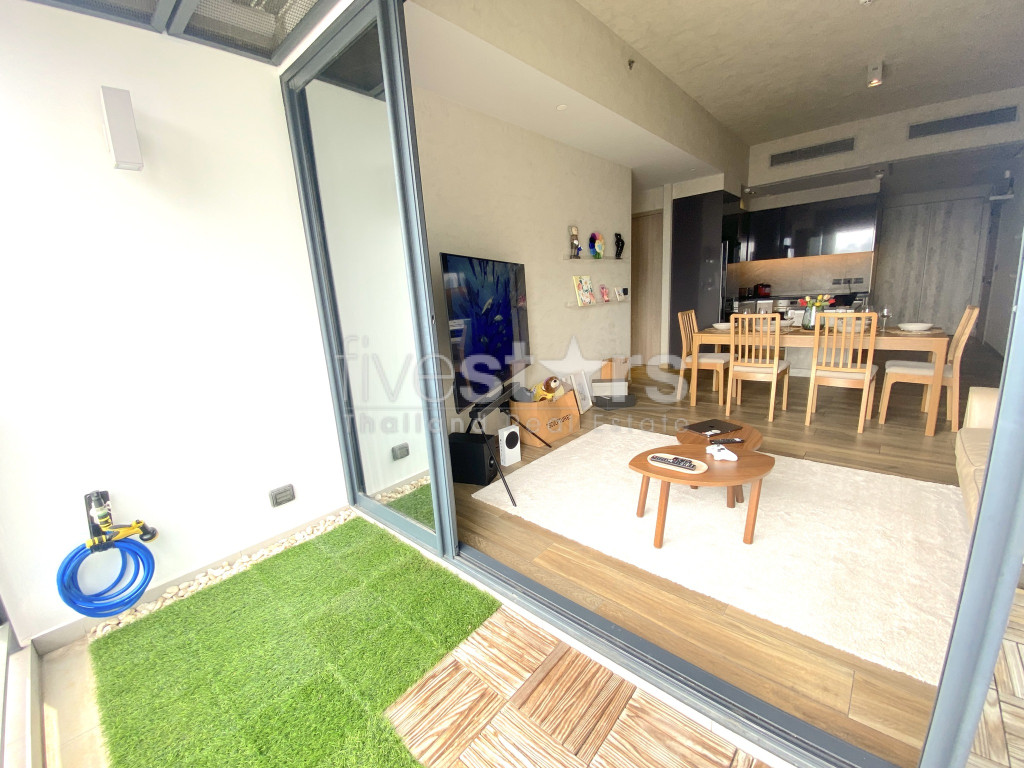 Appartement luxueux de 2 chambres à louer à Asoke, photo 4