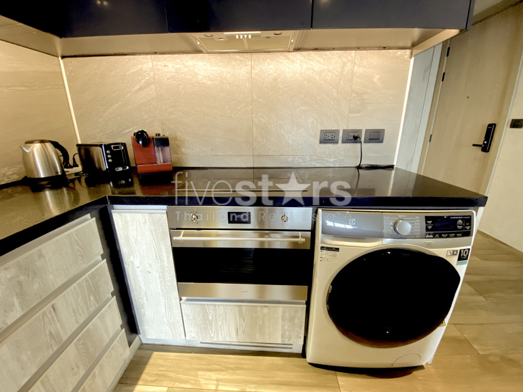 Appartement luxueux de 2 chambres à louer à Asoke, photo 6