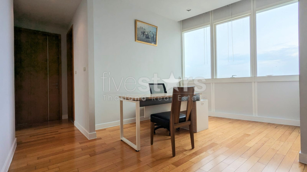Appartement de 2 chambres à louer proche du BTS Asoke et du parc Benchakitti, photo 7