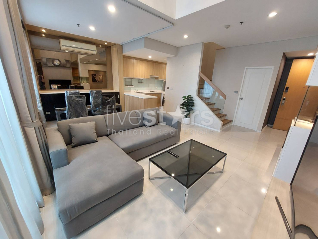 Duplex moderne de 1 chambre à louer à Asoke, proche du MRT Petchaburi, photo 2