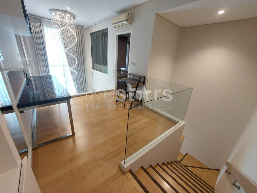 Duplex moderne de 1 chambre à louer à Asoke, proche du MRT Petchaburi, photo 6