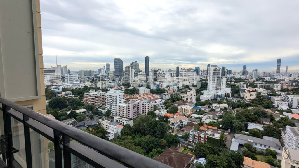 Appartement haut de gamme de 2 chambres à louer à Asoke, photo 3