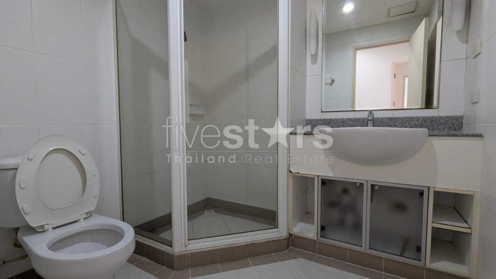 Appartement de 3 chambre à rénover, à vendre à Nana, photo 13