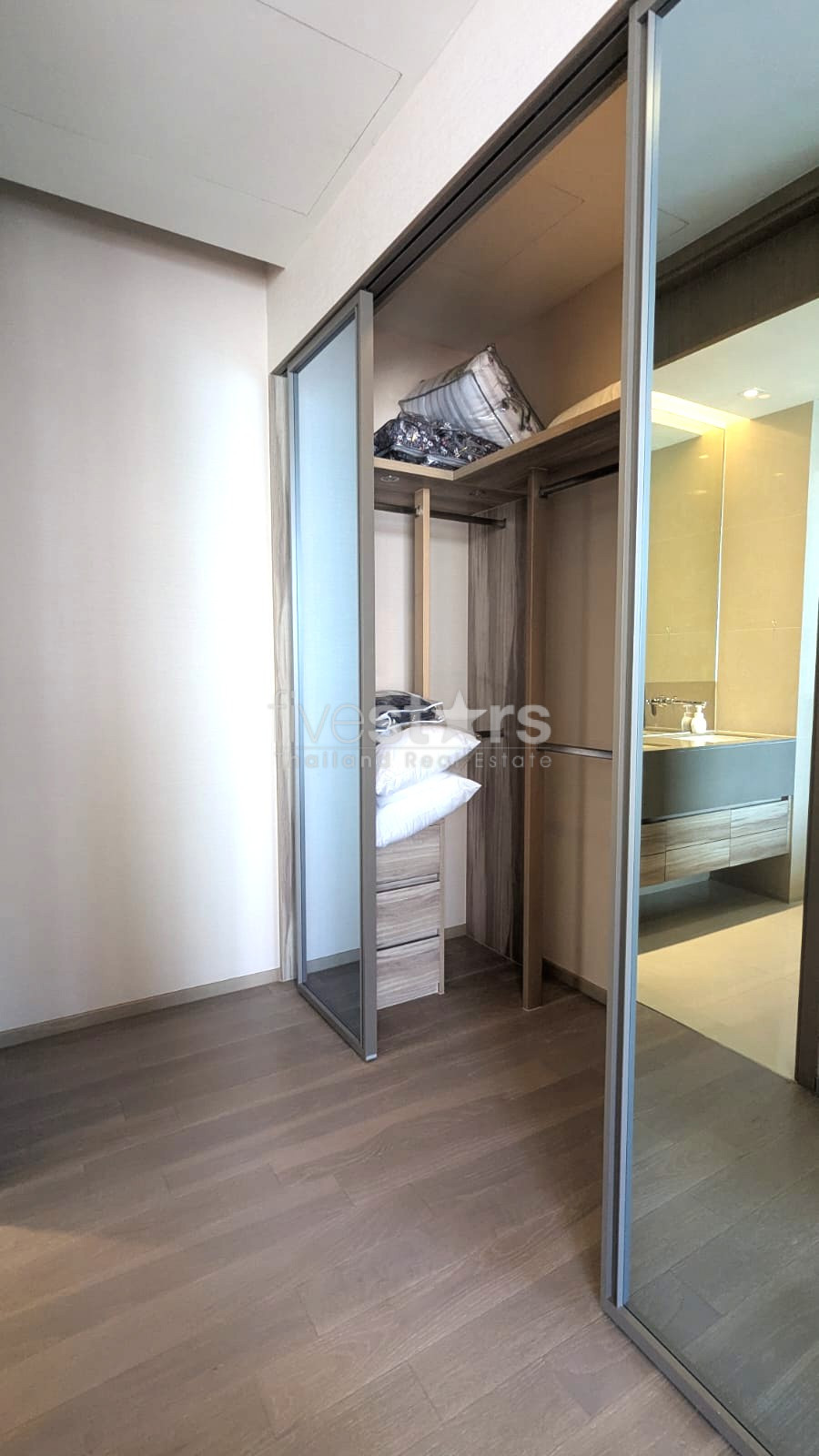 Appartement de luxe 2 chambres à louer à Asoke, photo 16