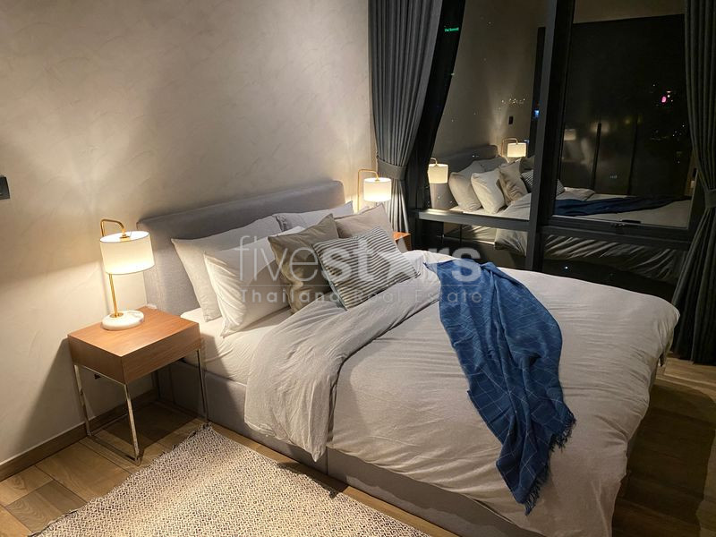 Modern 2 bedrooms condo for sale only 3 minutes walk to MRT Petchburi, photo 7