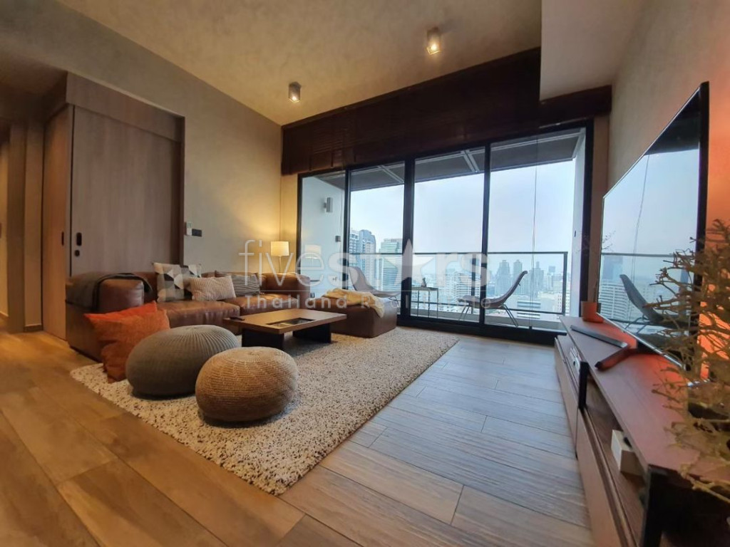 Modern 2 bedrooms condo for sale only 3 minutes walk to MRT Petchburi, photo 2