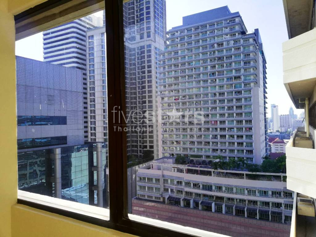 Bureaux à louer à Asoke, photo 8