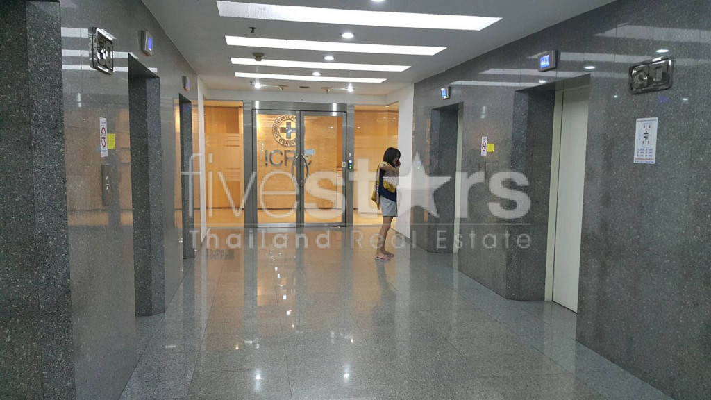 Espace de bureaux à louer à Asoke, photo 10