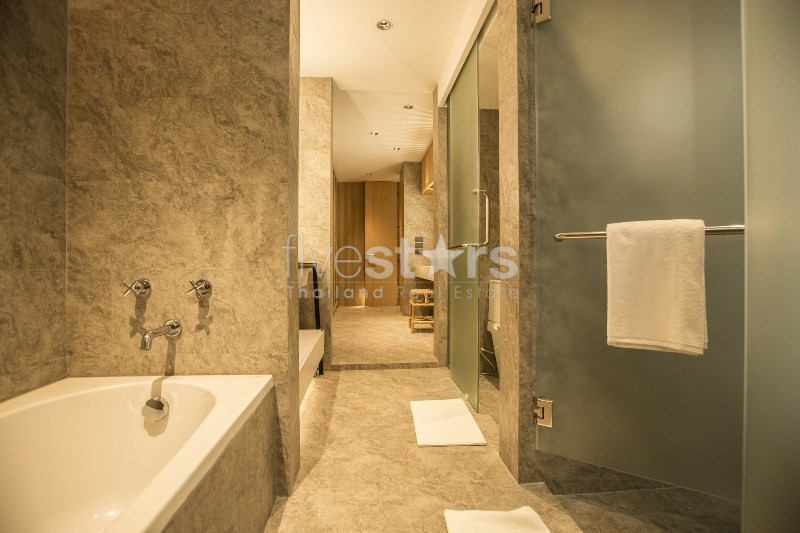 3 storey townhouse close to BTS Nana, photo 7
