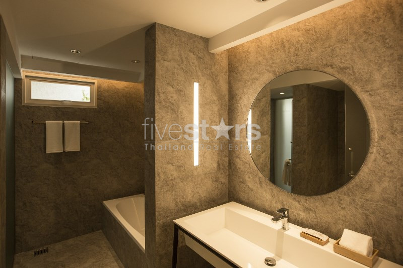 3 storey townhouse close to BTS Nana, photo 4