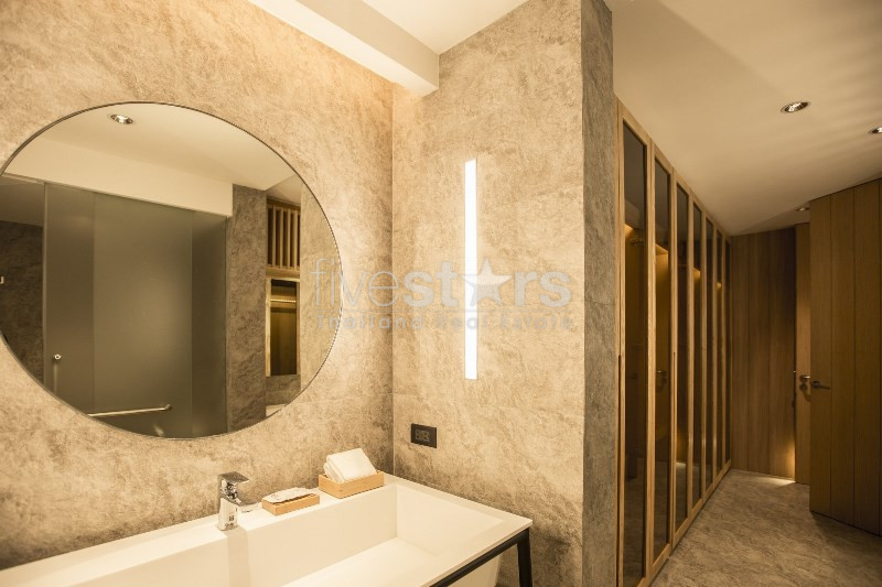 3 storey townhouse close to BTS Nana, photo 5