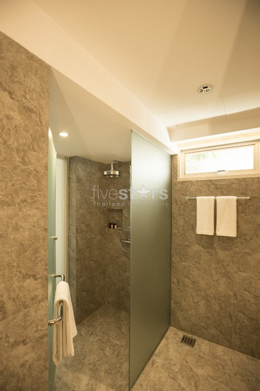 3 storey townhouse close to BTS Nana, photo 6
