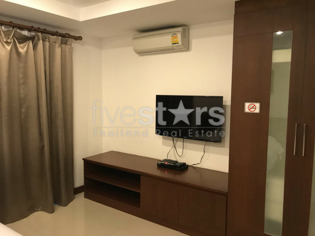 6 bedroom house for rent in Nana, photo 5