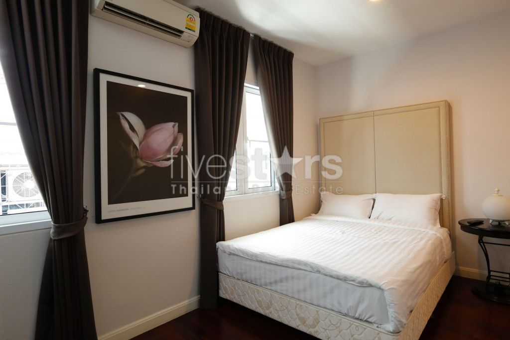 Maison de ville de 3 chambres à louer à Asoke, proche du parc de Benchakitti, photo 9