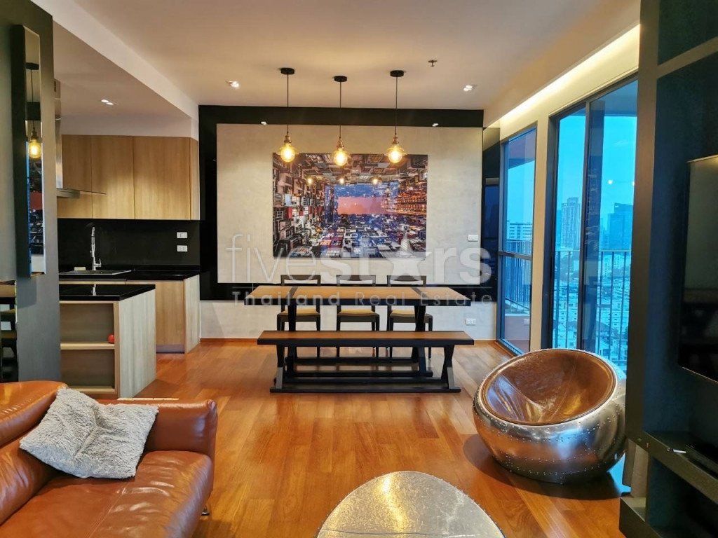 2-bedroom modern condo for sale in Nanglinchee area