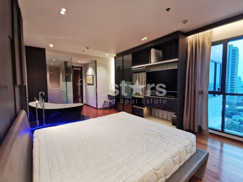 2-bedroom modern condo for sale in Nanglinchee area, photo 12