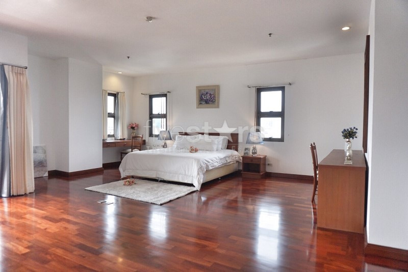 Appartement spacieux avec 4 chambres et grand balcon, photo 7