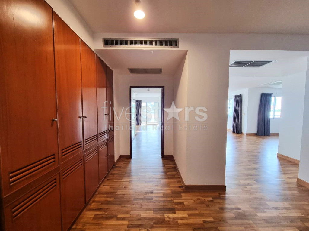 Grand appartement familial de 3 chambres à louer à Sathorn Nanglinchee, photo 5