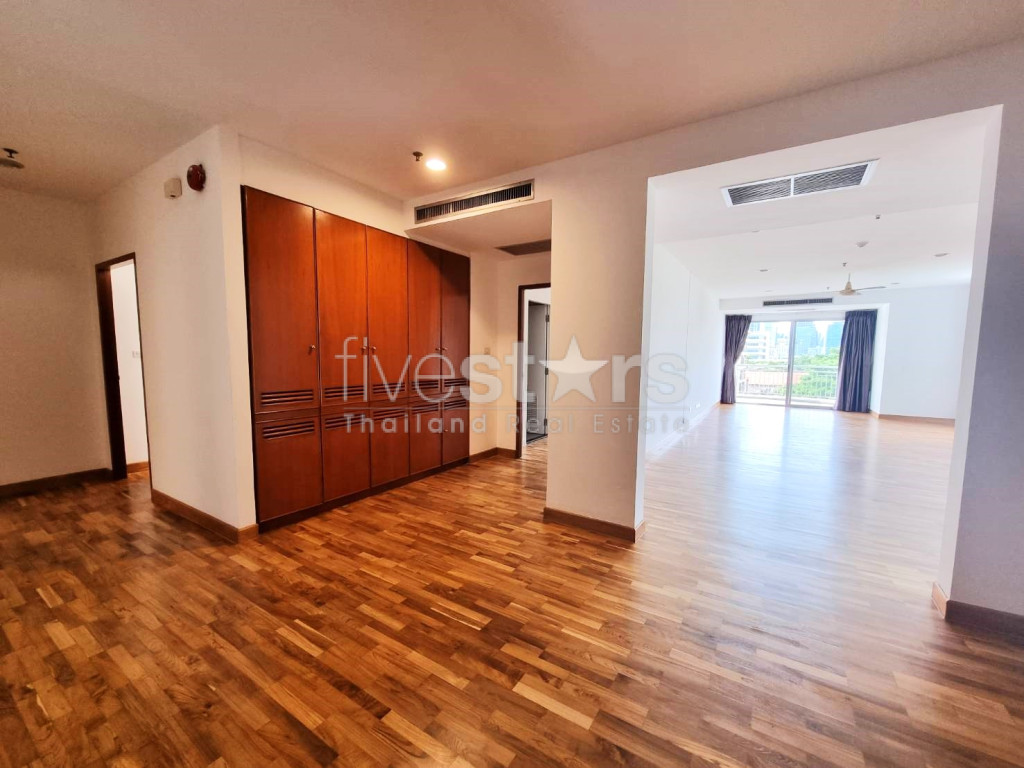 Grand appartement familial de 3 chambres à louer à Sathorn Nanglinchee, photo 4