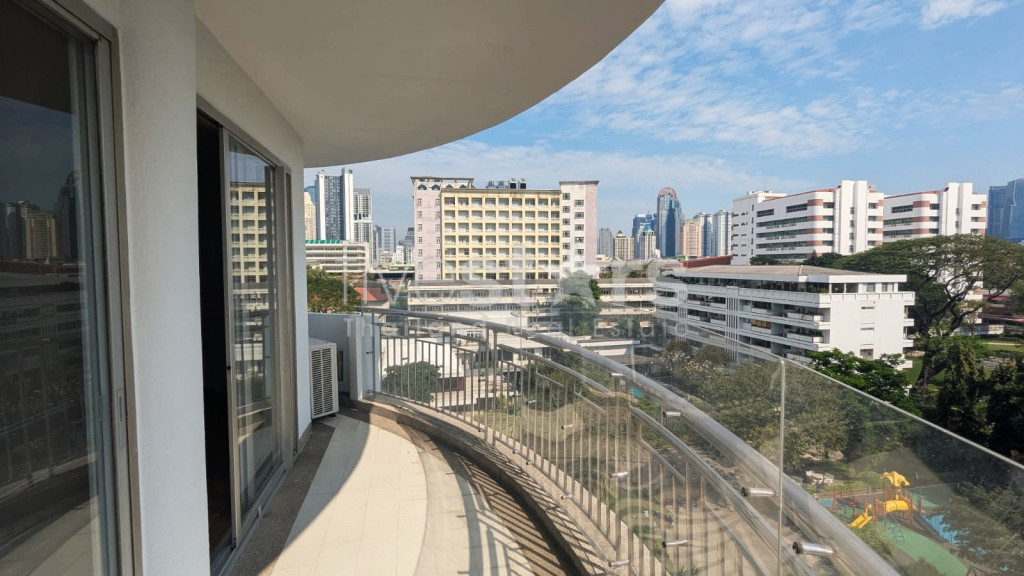 Grand appartement familial de 3 chambres à louer à Sathorn, photo 12