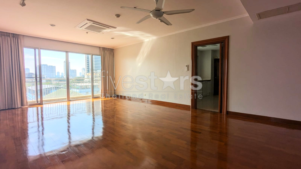 Grand appartement familial de 3 chambres à louer à Sathorn, photo 5