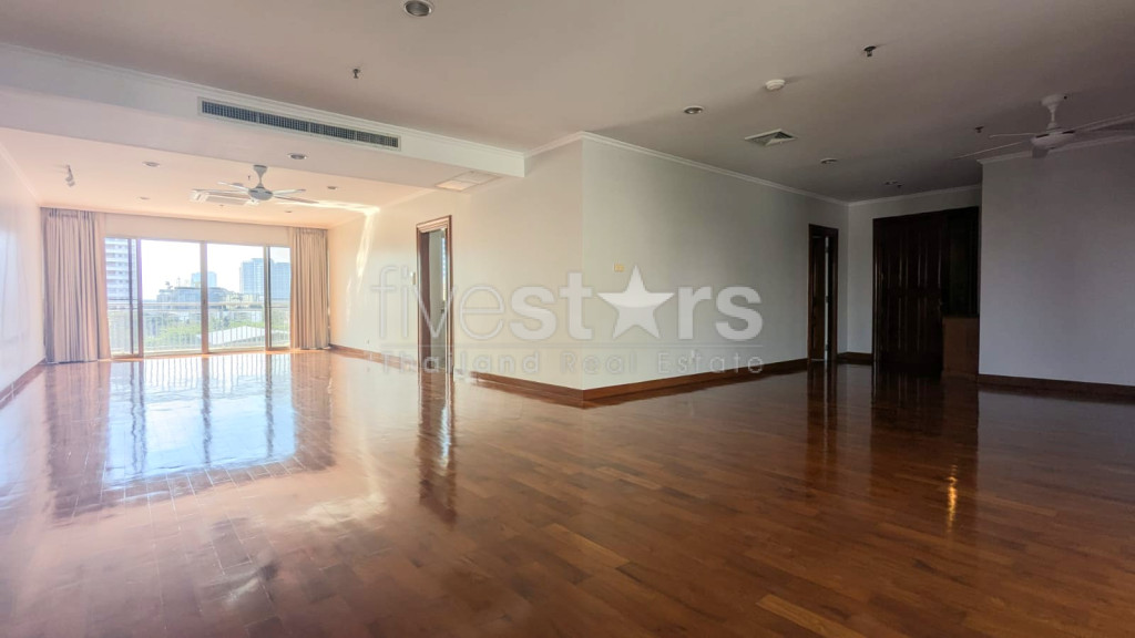 Grand appartement familial de 3 chambres à louer à Sathorn, photo 6