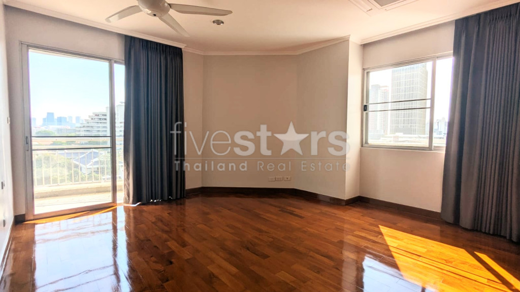 Grand appartement familial de 3 chambres à louer à Sathorn, photo 13