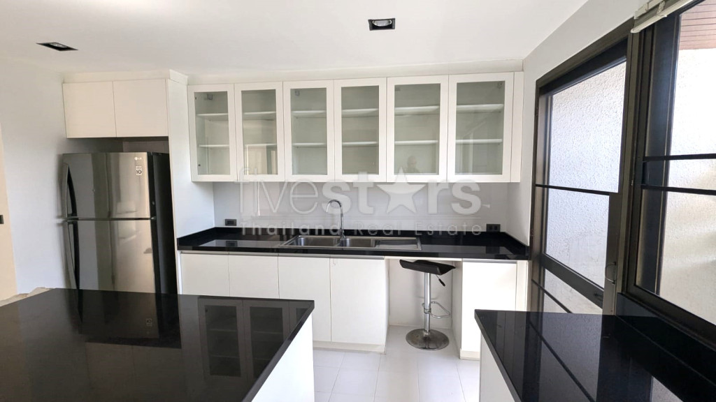 Appartement de 3 chambres à louer à Sathorn, photo 4