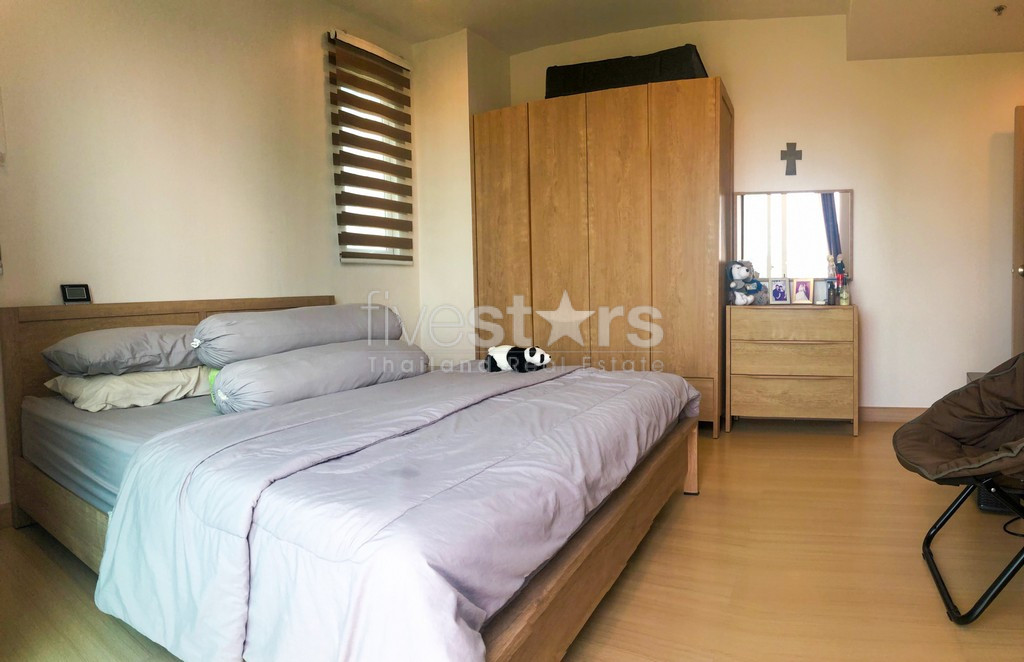 2-bedroom modern condo for sale in Narathiwas area, photo 9