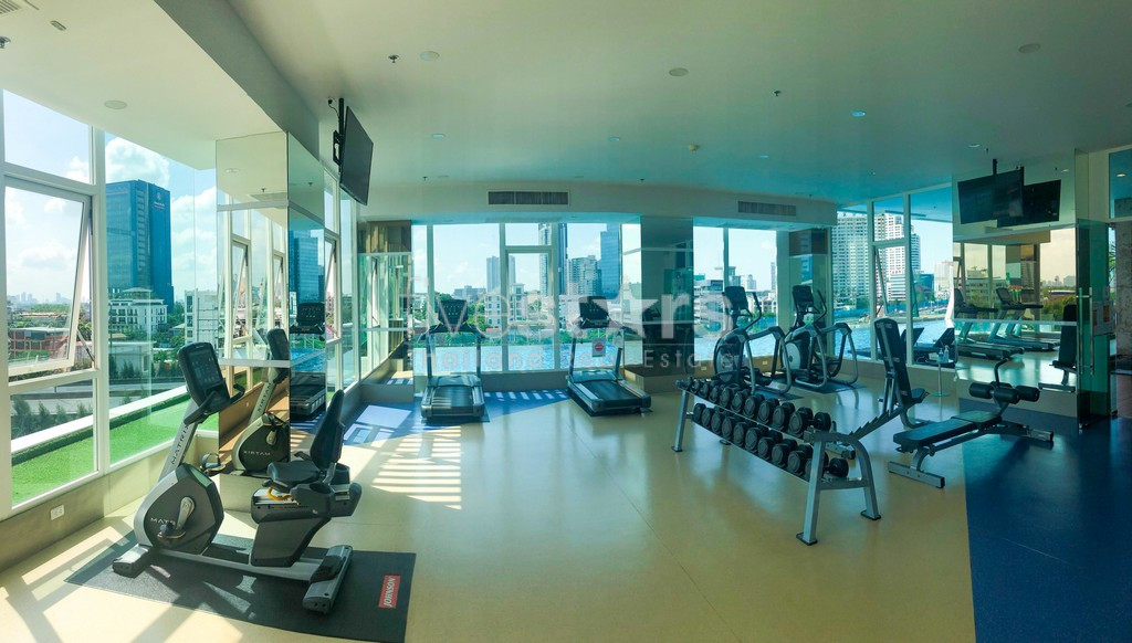 2-bedroom modern condo for sale in Narathiwas area, photo 18