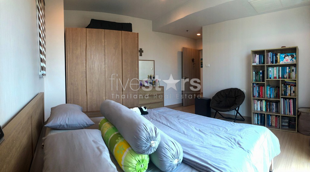 2-bedroom modern condo for sale in Narathiwas area, photo 10