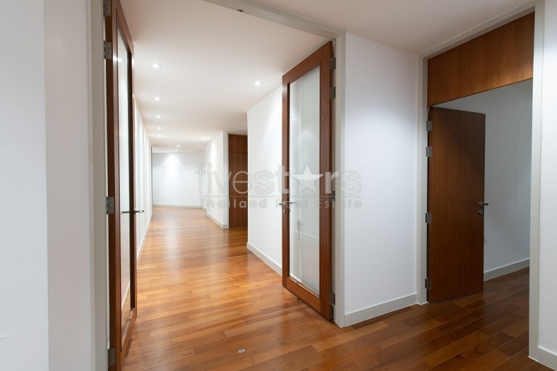 Appartement-Penthouse spacieux de 5 chambres à louer à Sathorn, photo 9