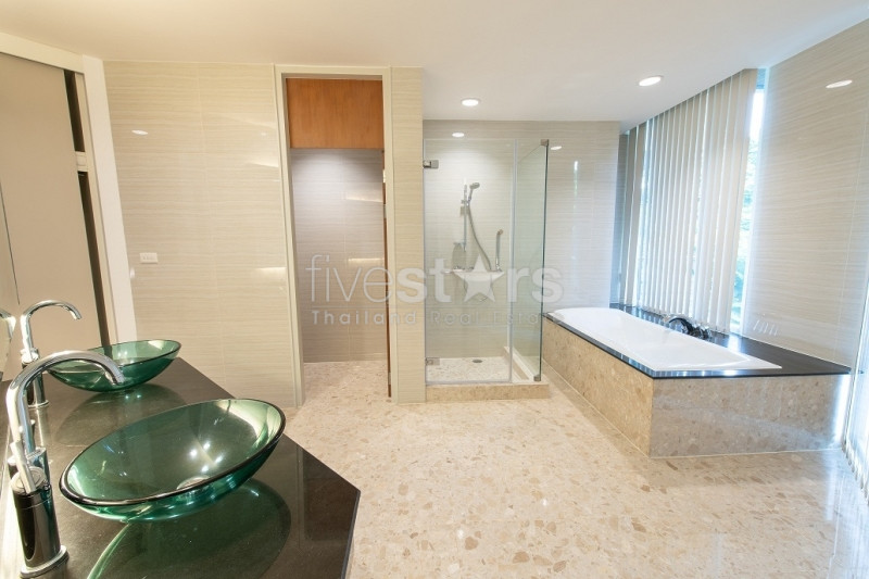 Appartement-Penthouse spacieux de 5 chambres à louer à Sathorn, photo 16