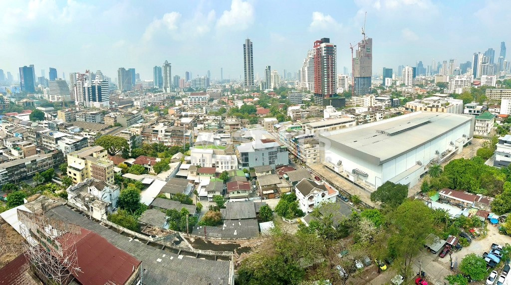 2-bedroom high floor condo for sale in Sathorn area, photo 7