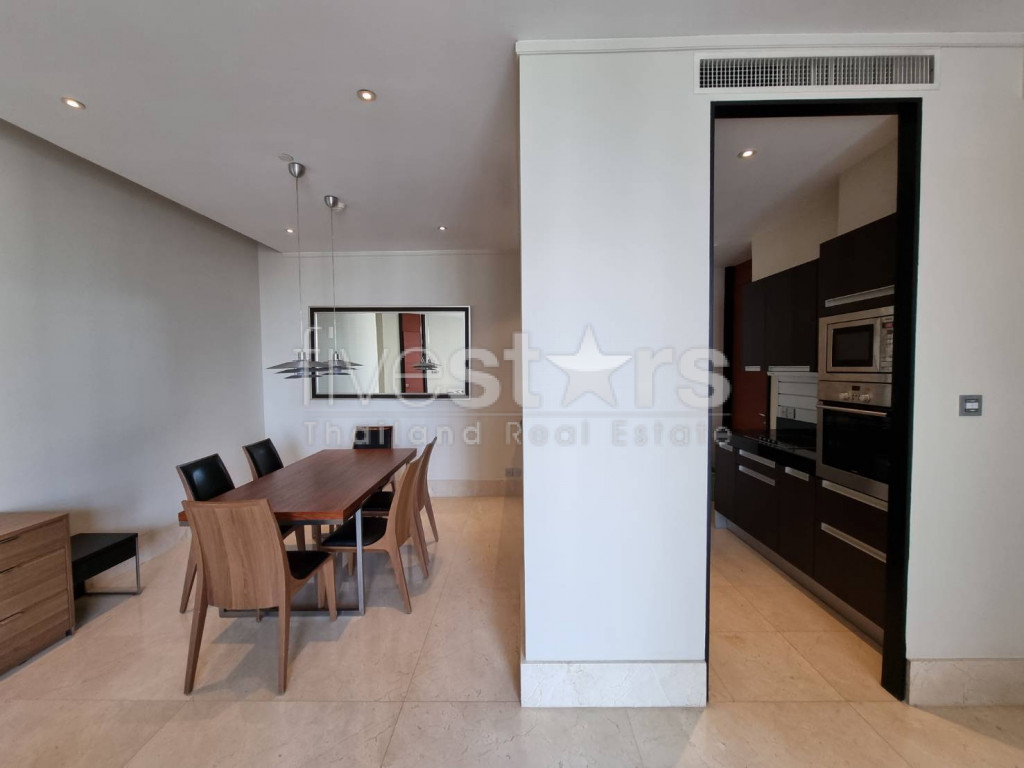 Condo moderne de 2 chambres à louer près de la station Chong Nonsi BTS, photo 7