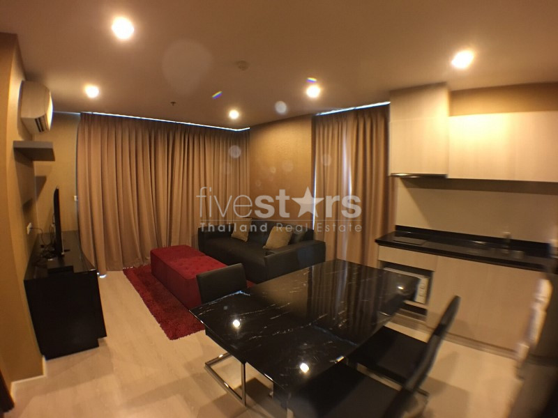 Appartement de 2 chambres à louer dans le quartier de Sathorn
