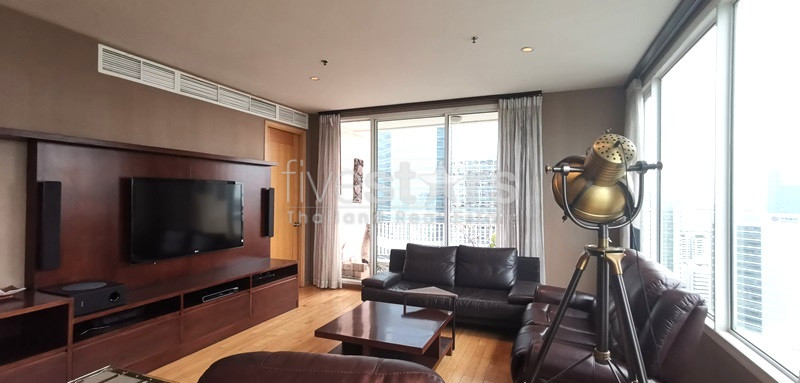 Appartement de 3 chambres à louer près du BTS Chongnonsi
