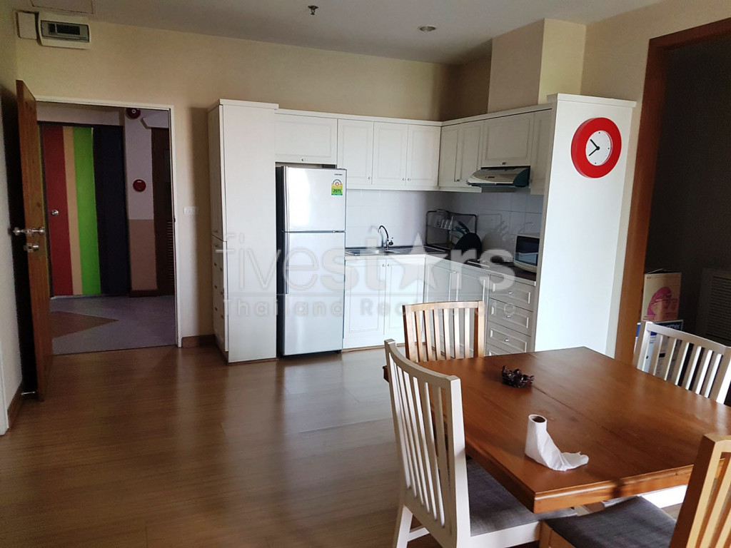 3 bedroom condo for rent on Sathon-Narathiwat, photo 3