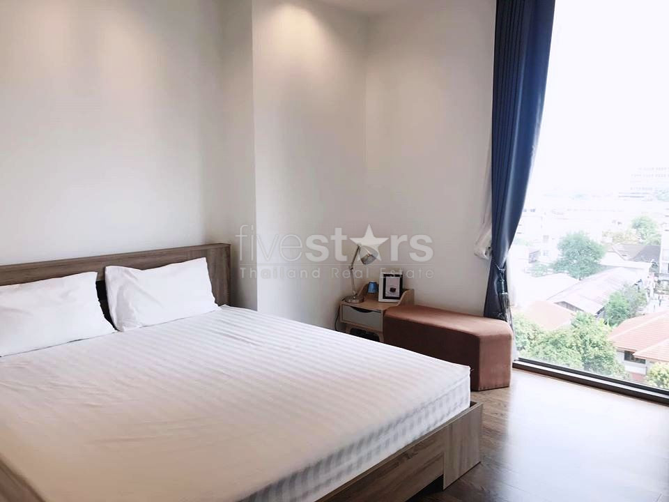 Modern 2 bedrooms condo for sale near BTS Chongnonsi, photo 3