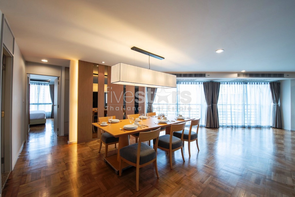 3 bedrooms apartment for rent in Sathorn, photo 3