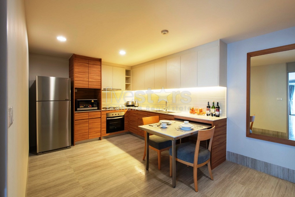 3 bedrooms apartment for rent in Sathorn, photo 4