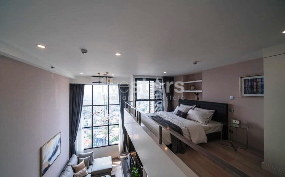Duplex 1 bedroom condo for rent in Sathorn, photo 9