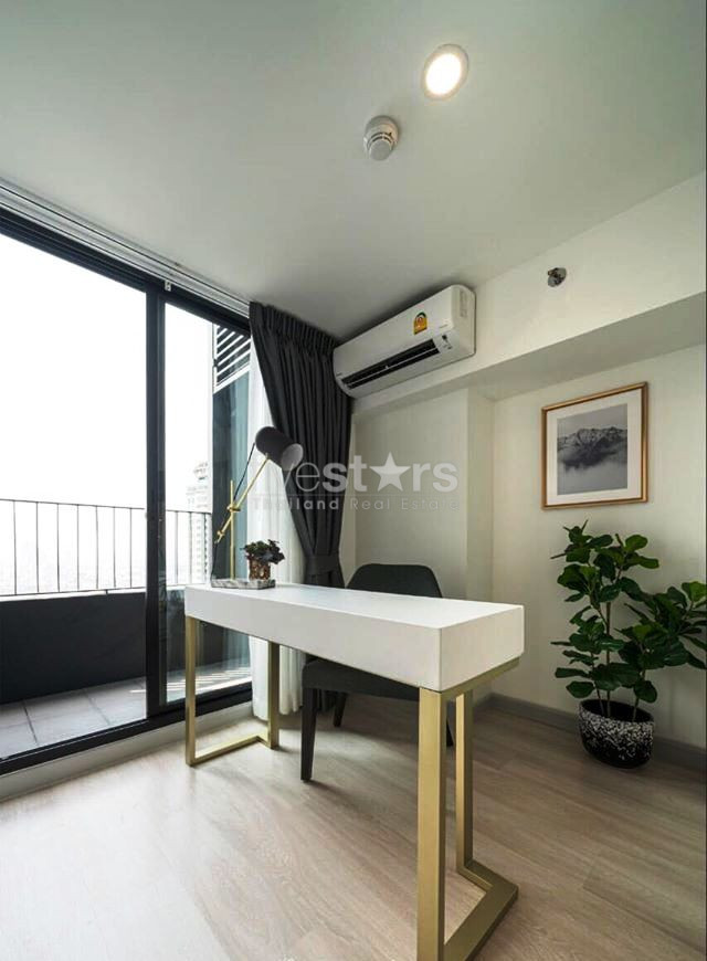 Duplex 1 bedroom condo for rent in Sathorn, photo 11