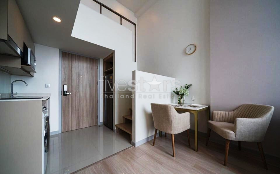 Duplex 1 bedroom condo for rent in Sathorn, photo 6