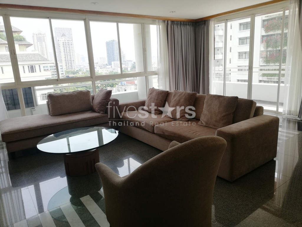 Large 3 bedrooms apartment for rent near BTS Chongnonsi, photo 3